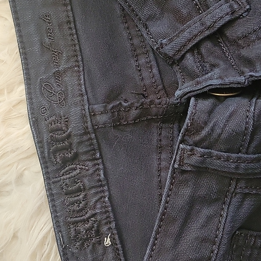 Distressed Jeans